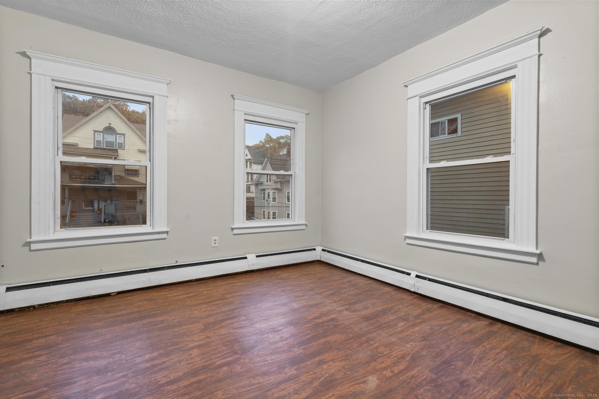 37 Plaza Avenue Waterbury CT 06710