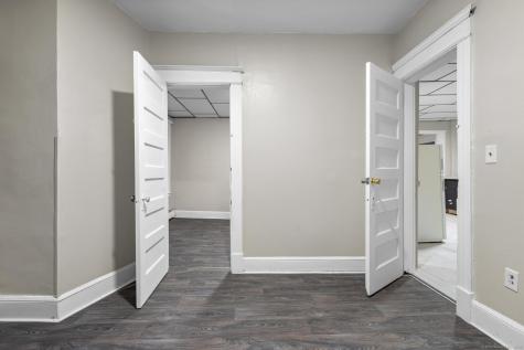 37 Plaza Avenue Waterbury CT 06710