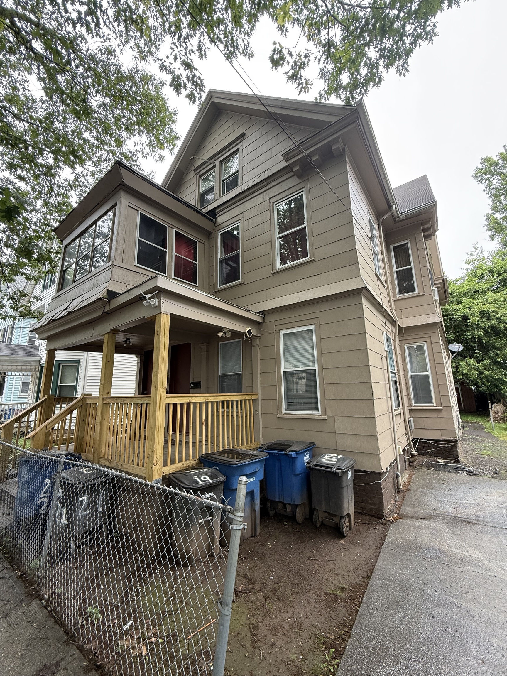 19 Bassett Street New Haven CT 06511