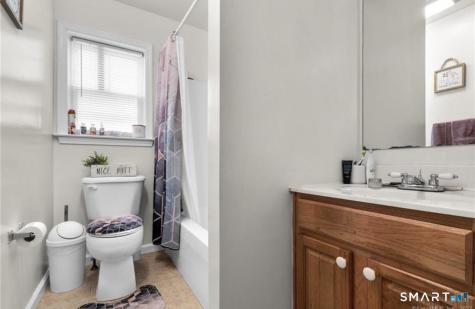 13 Button Street New Haven CT 06519