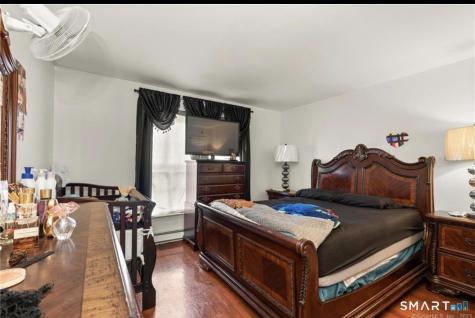 13 Button Street New Haven CT 06519