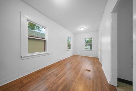37-39 Granfield Avenue Bridgeport CT 06610