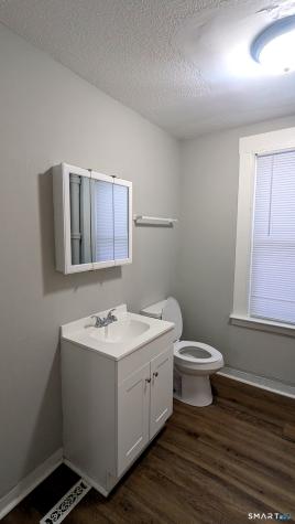 116 Old Foxon Road East Haven CT 06513