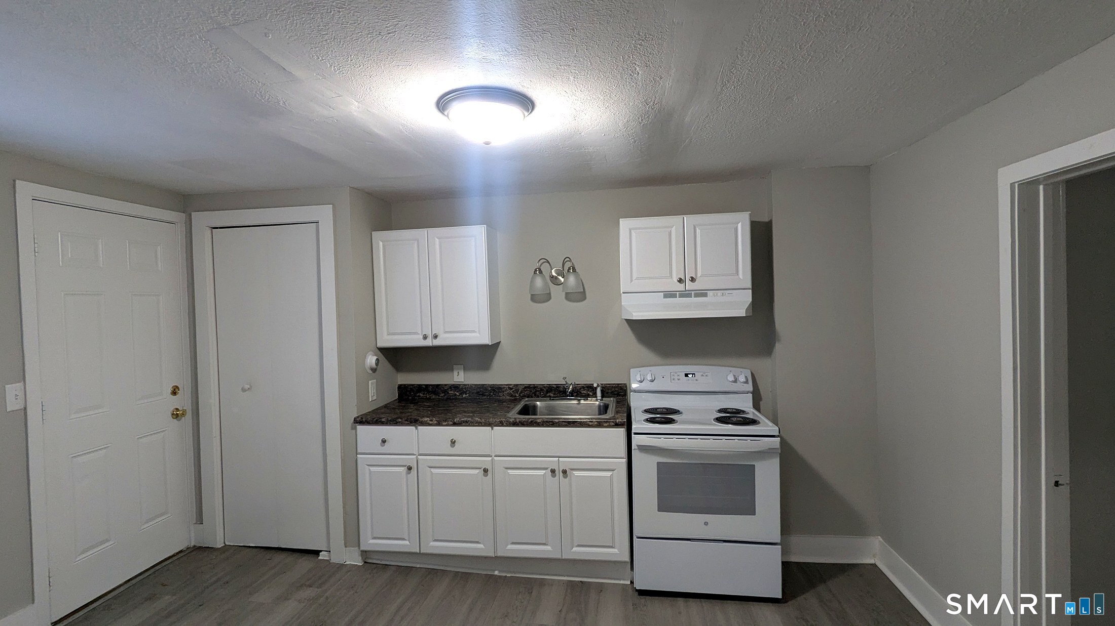 116 Old Foxon Road East Haven CT 06513