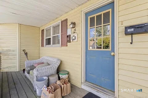 12-16 Battey Street Putnam CT 06260