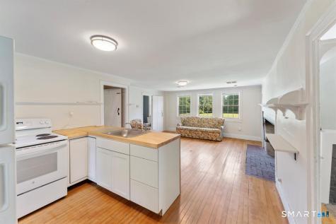 1530 Hartford Pike Killingly CT 06243