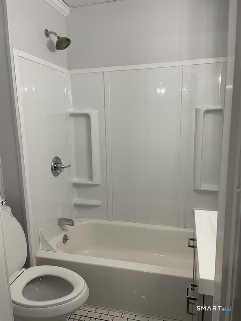 33 Holbrook Street Ansonia CT 06401