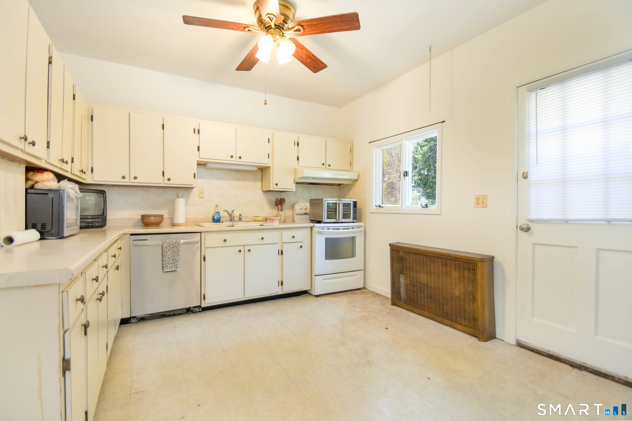 37-39 Park Avenue Derby CT 06418