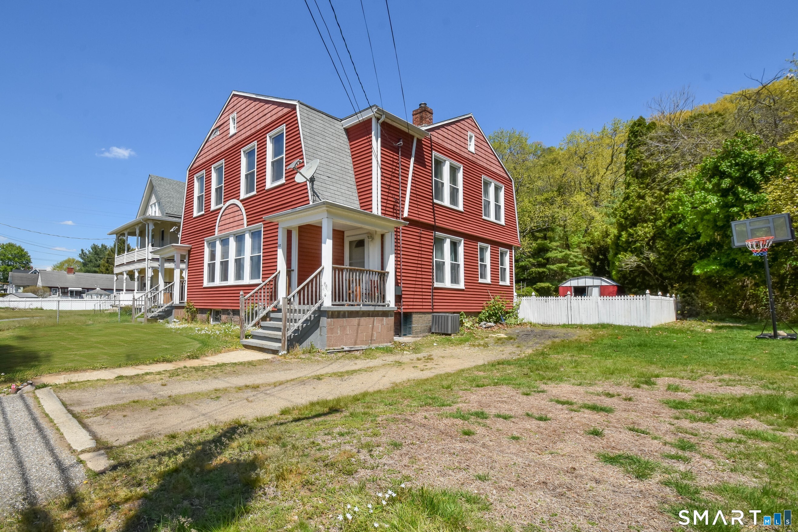 37-39 Park Avenue Derby CT 06418