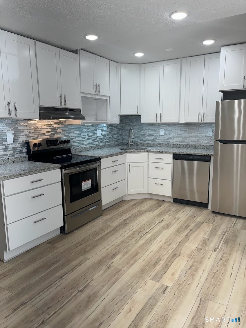 5 Brookside Lane Woodstock CT 06281