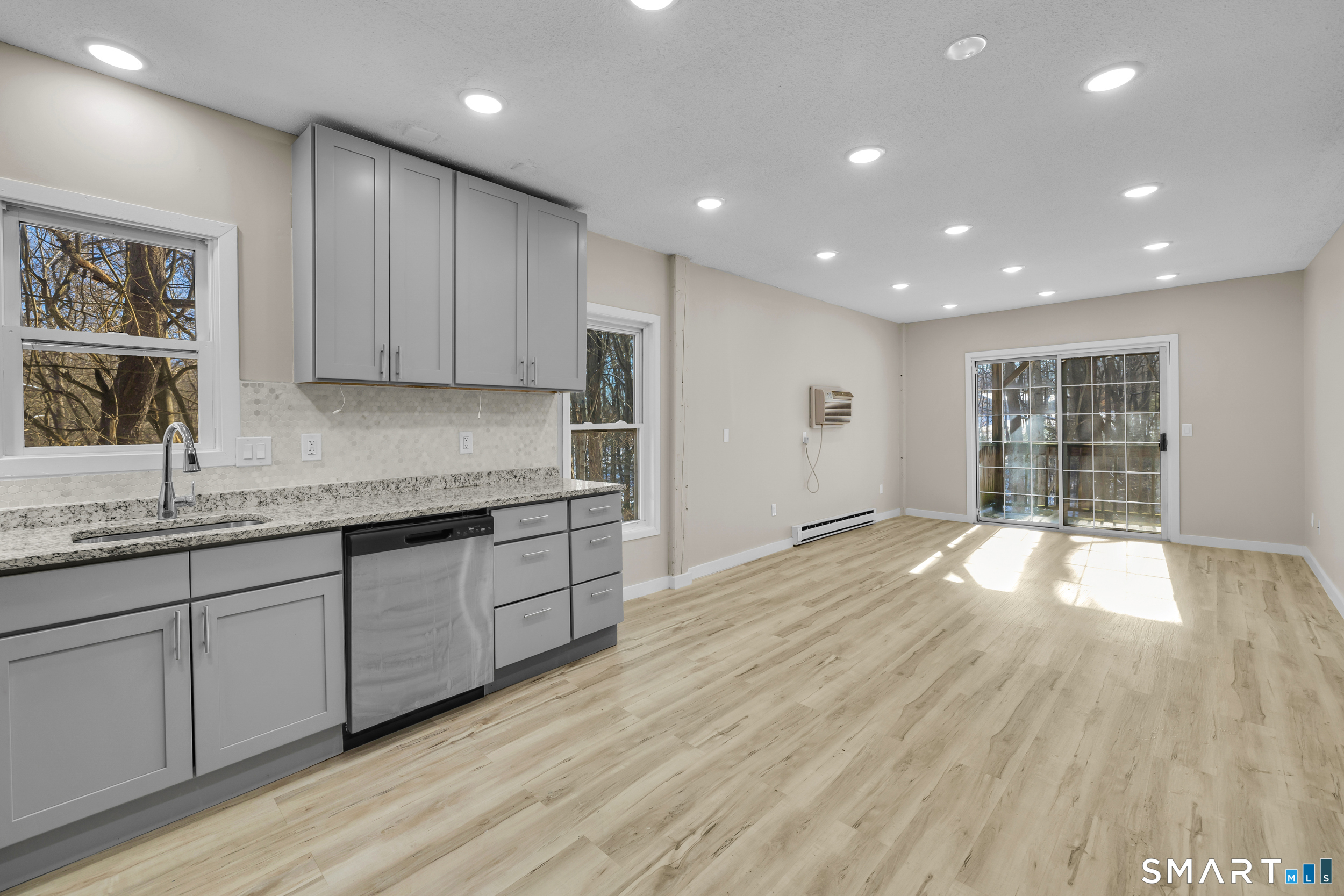 5 Brookside Lane Woodstock CT 06281