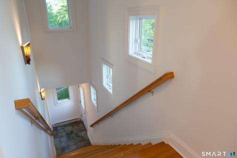 132-MF Merrimac Drive Trumbull CT 06611