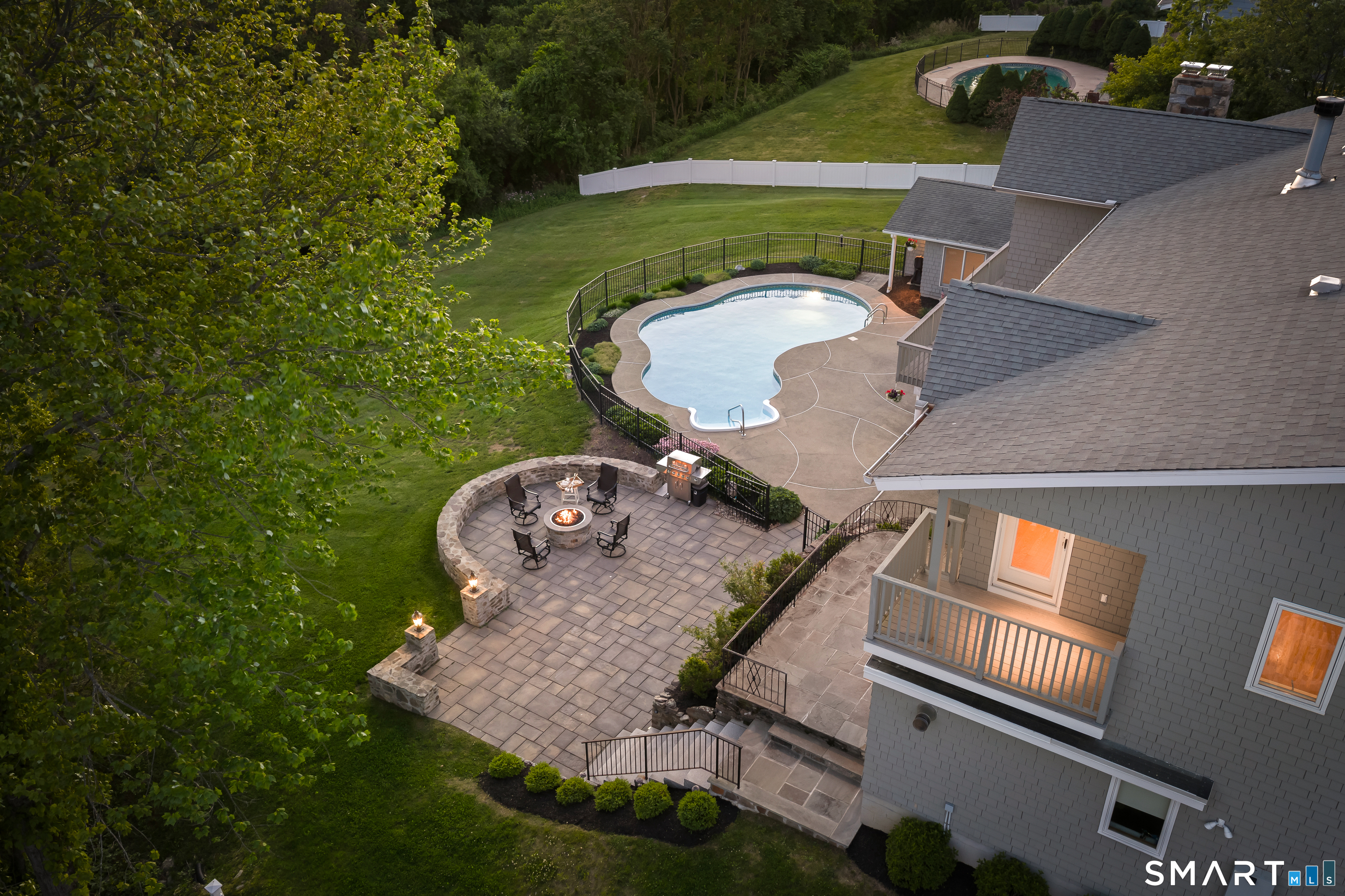 132-MF Merrimac Drive Trumbull CT 06611