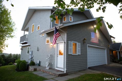 132-MF Merrimac Drive Trumbull CT 06611