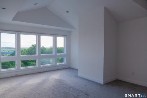 132-MF Merrimac Drive Trumbull CT 06611