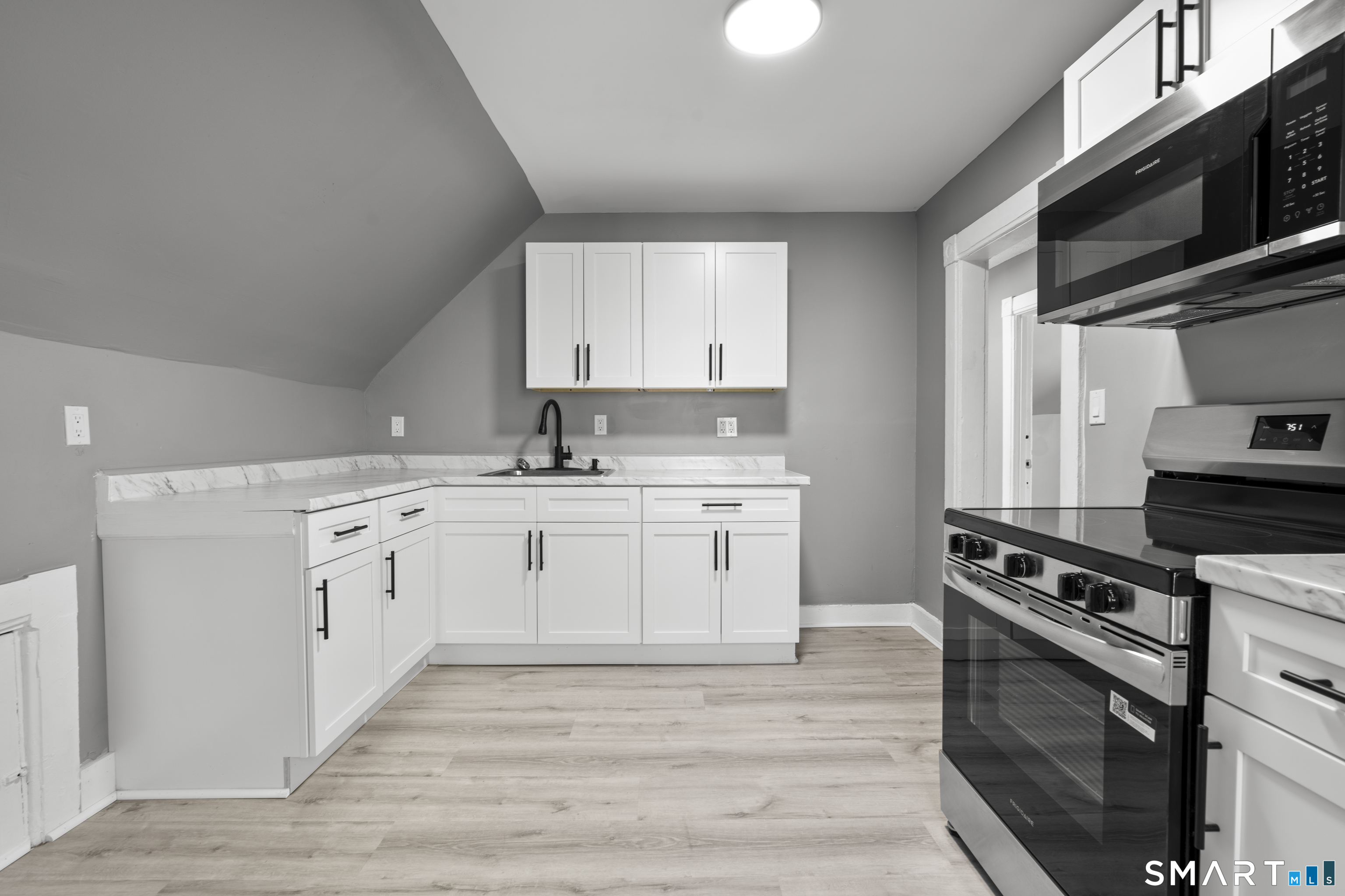 362 Sigourney Street Hartford CT 06112