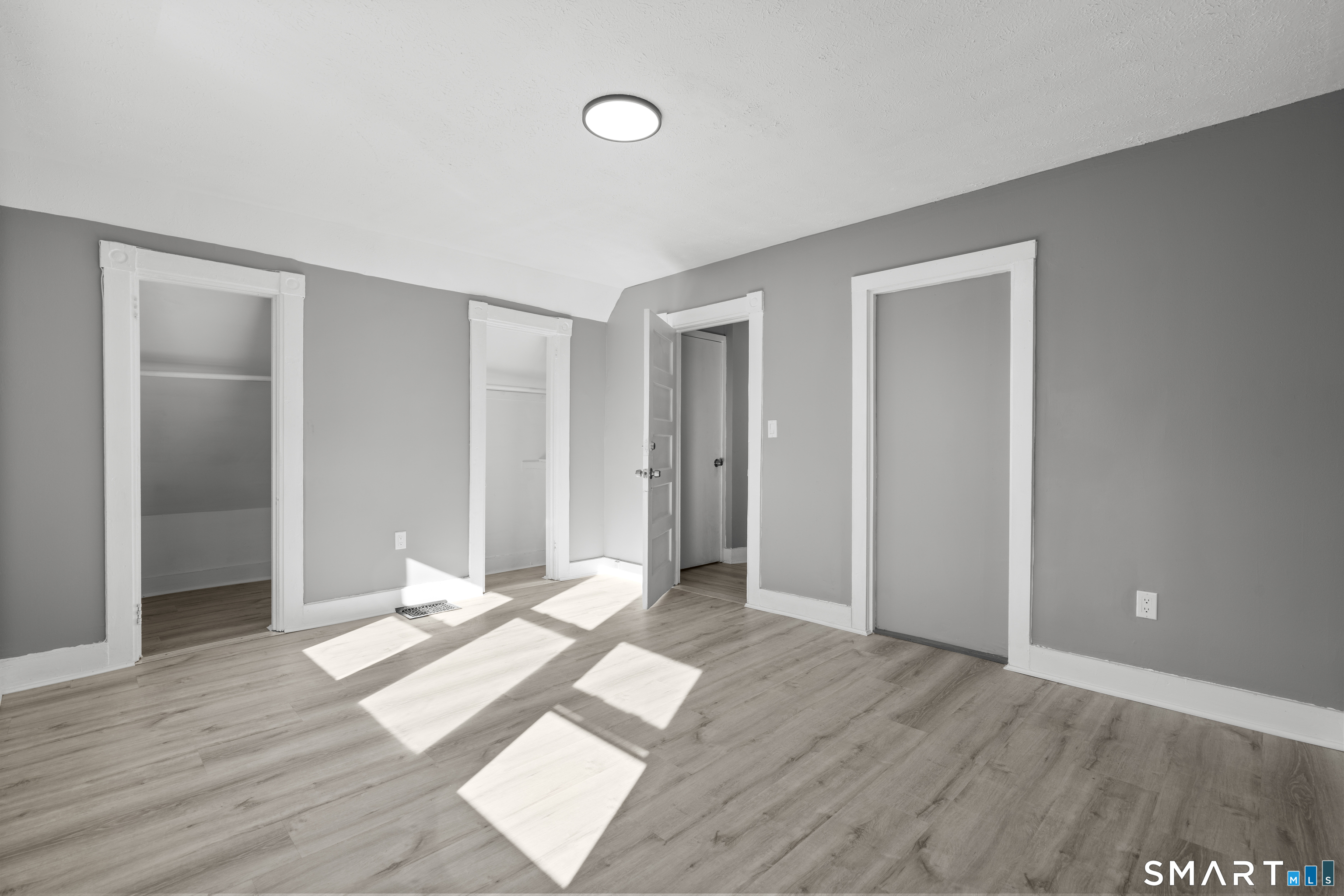 362 Sigourney Street Hartford CT 06112