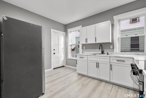 362 Sigourney Street Hartford CT 06112
