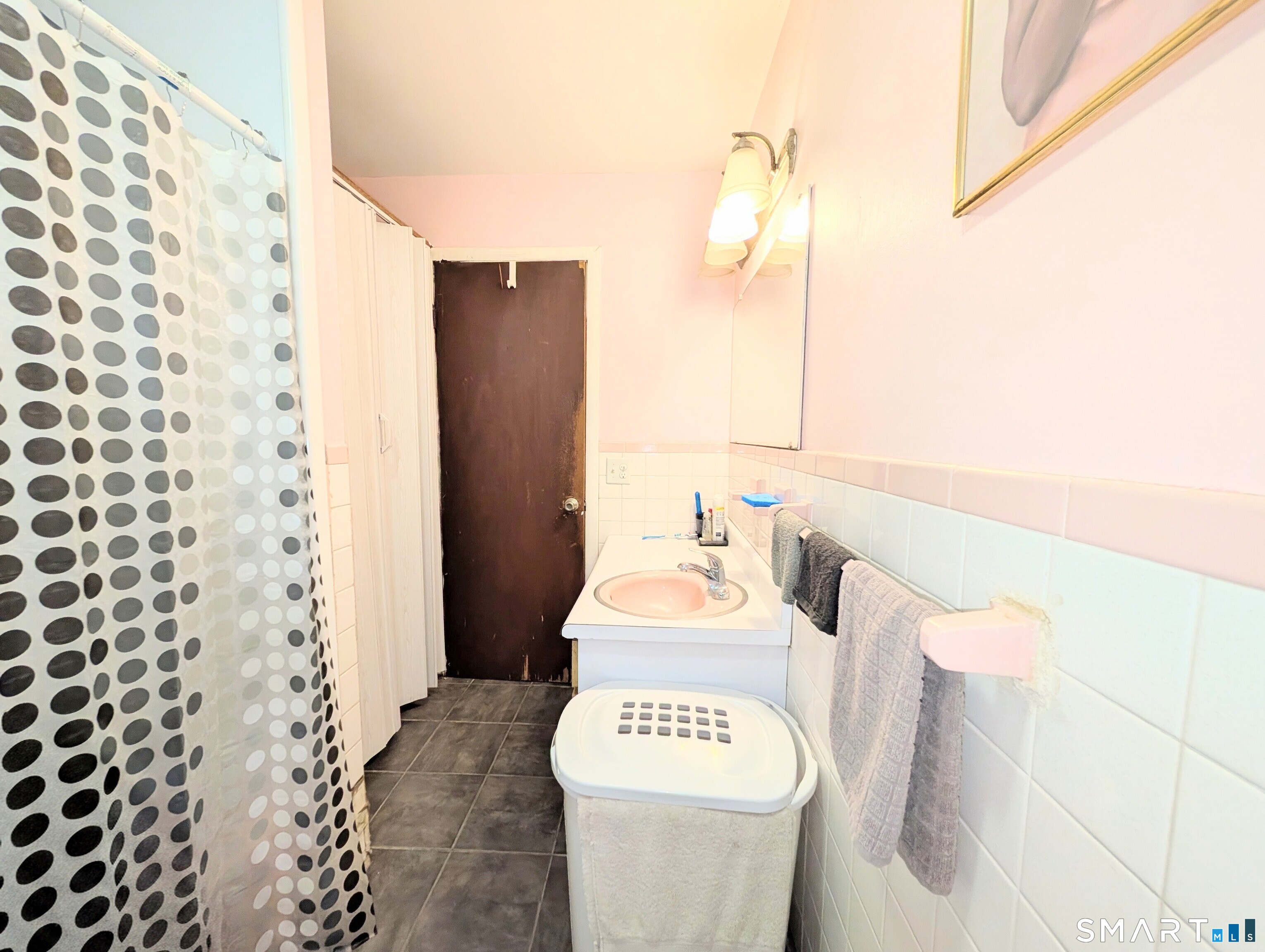102 Lenox Avenue Bridgeport CT 06605