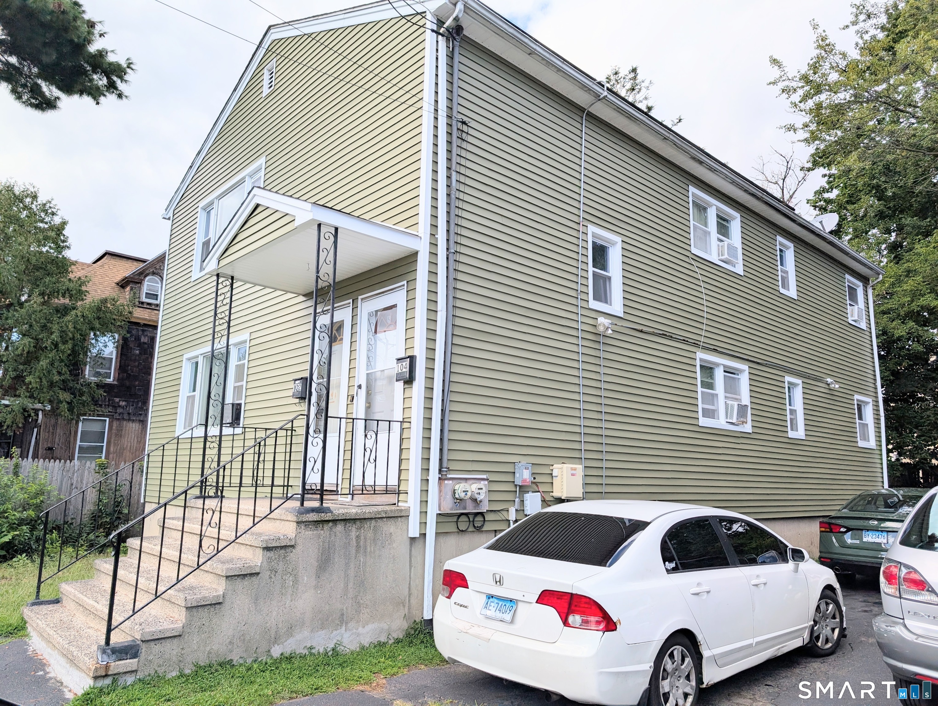 102 Lenox Avenue Bridgeport CT 06605