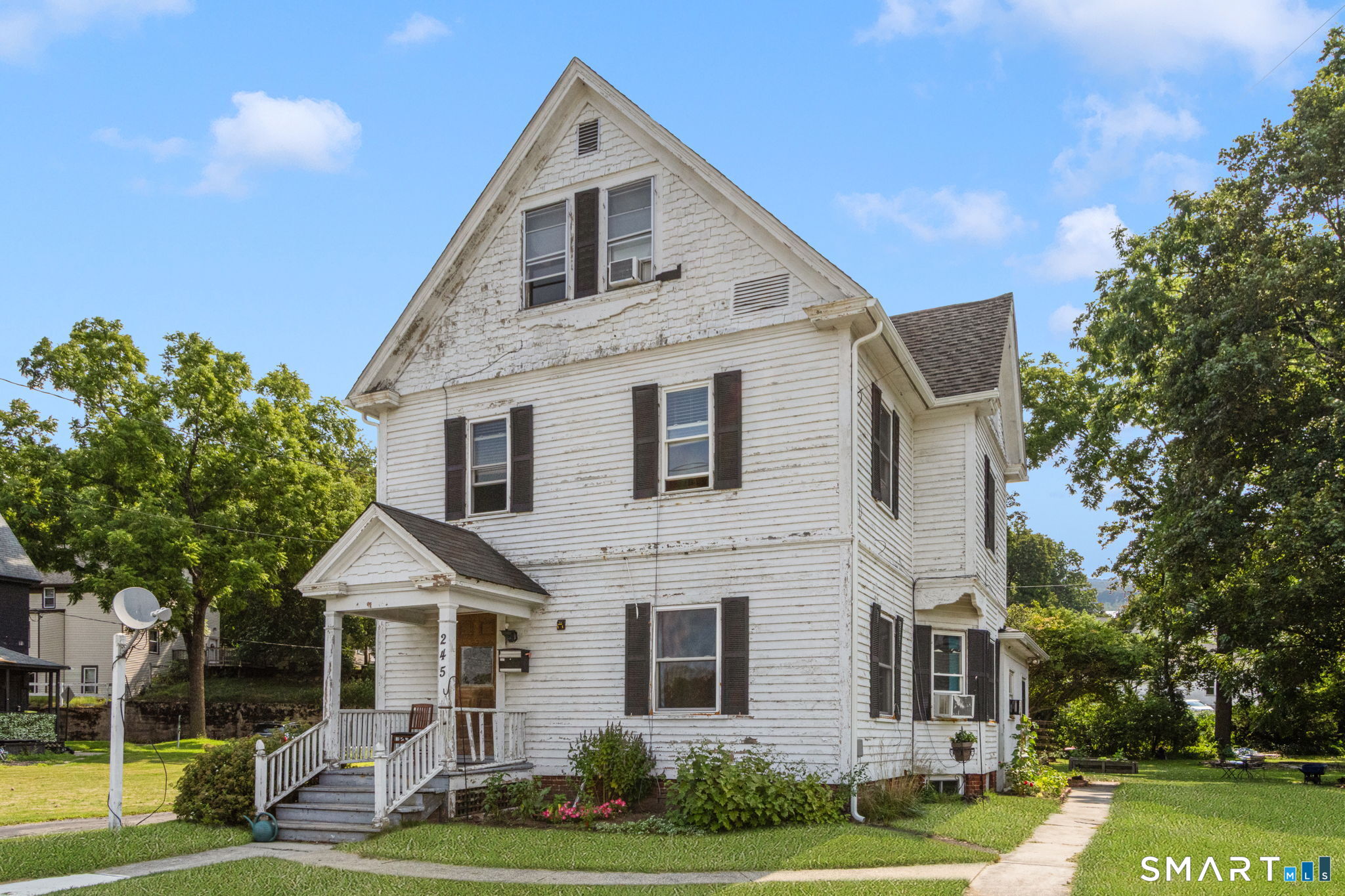 245 School Street Putnam CT 06260