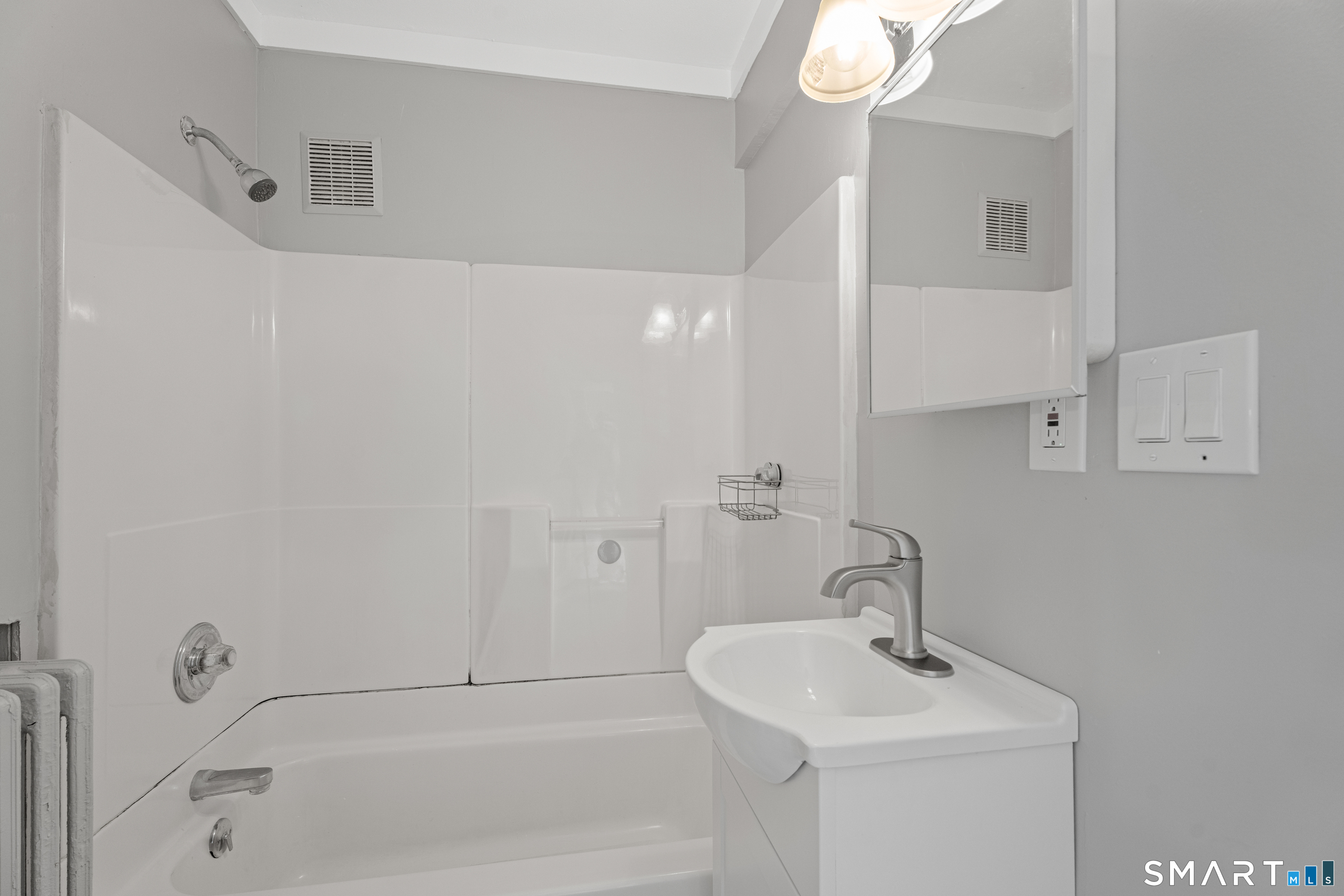 454 West Street Bristol CT 06010