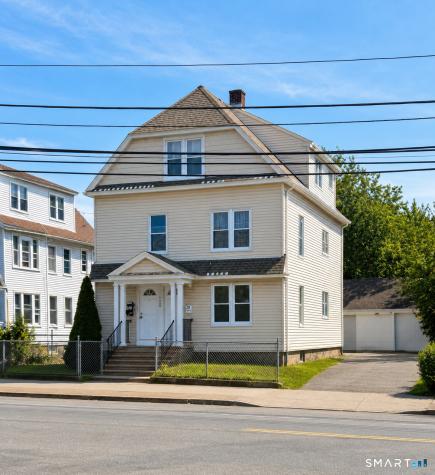 2422-2426 East Main Street Bridgeport CT 06610