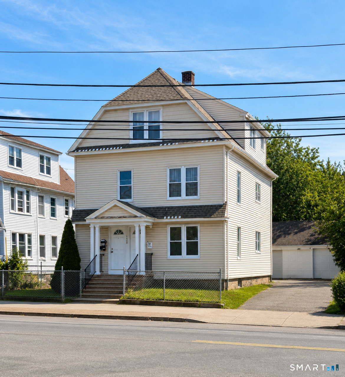 2422-2426 East Main Street Bridgeport CT 06610