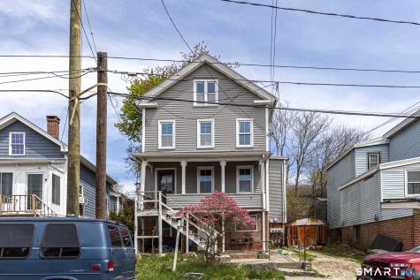 71 Blackhall Street New London CT 06320