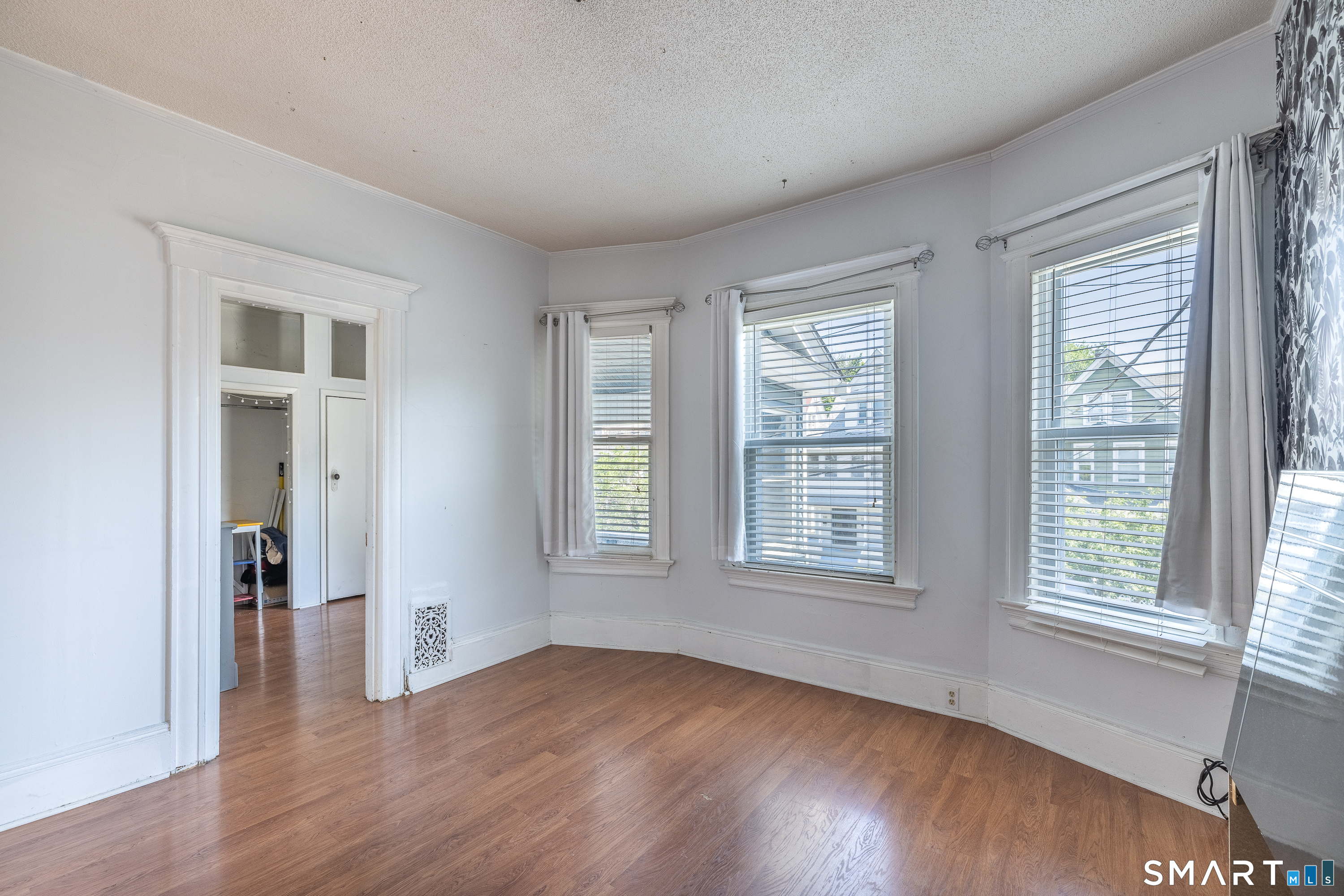 639 Laurel Avenue Bridgeport CT 06605