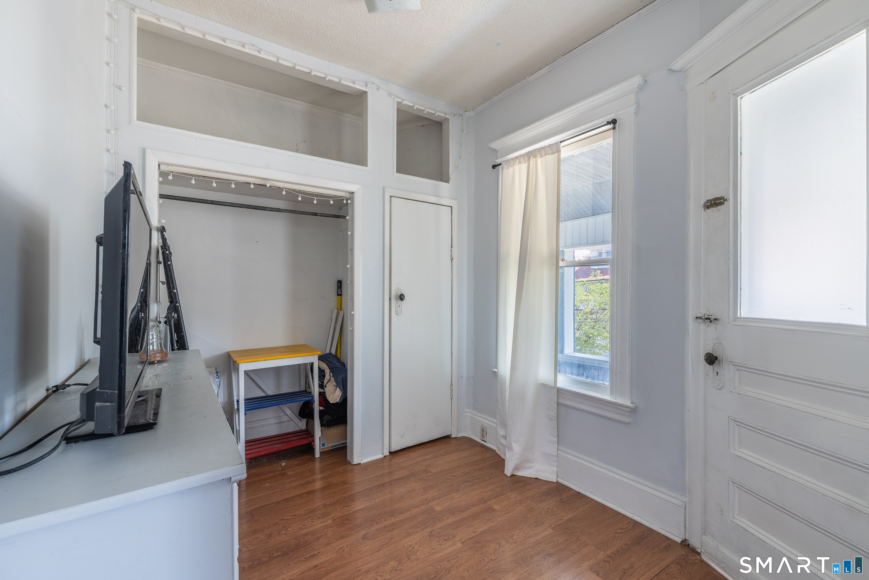 639 Laurel Avenue Bridgeport CT 06605