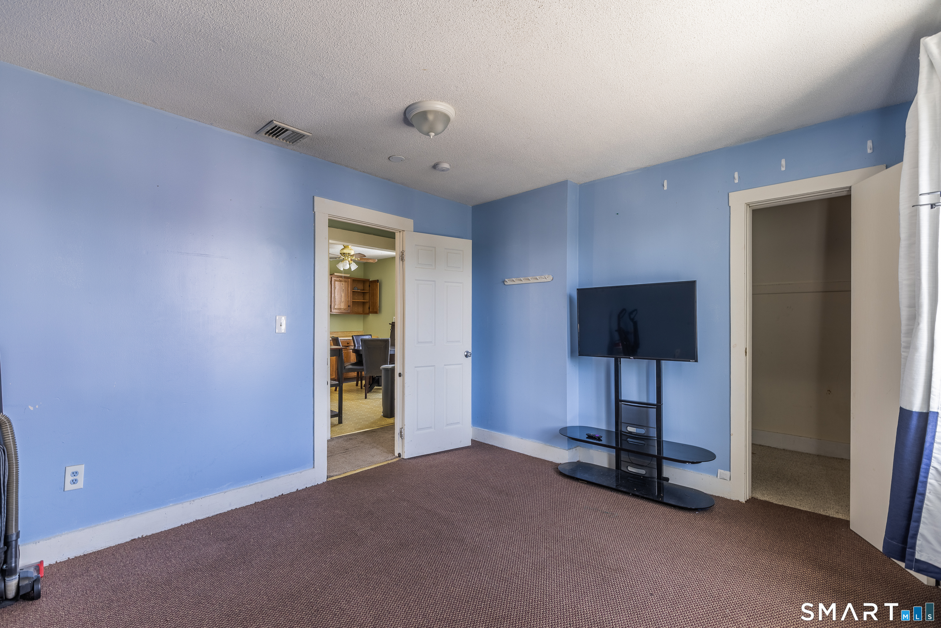 639 Laurel Avenue Bridgeport CT 06605