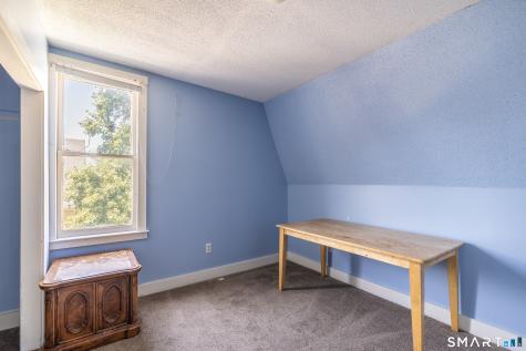 639 Laurel Avenue Bridgeport CT 06605