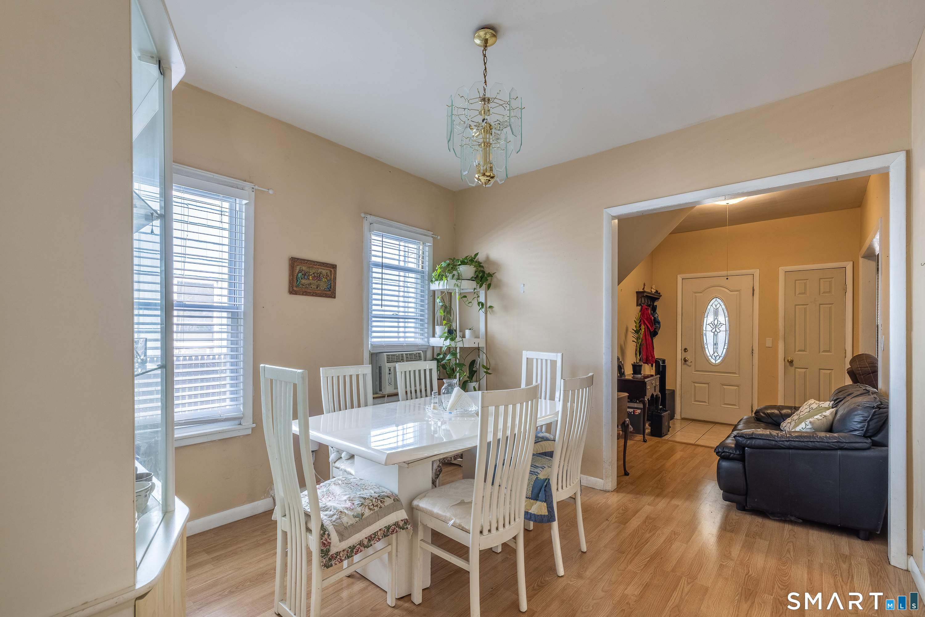 639 Laurel Avenue Bridgeport CT 06605