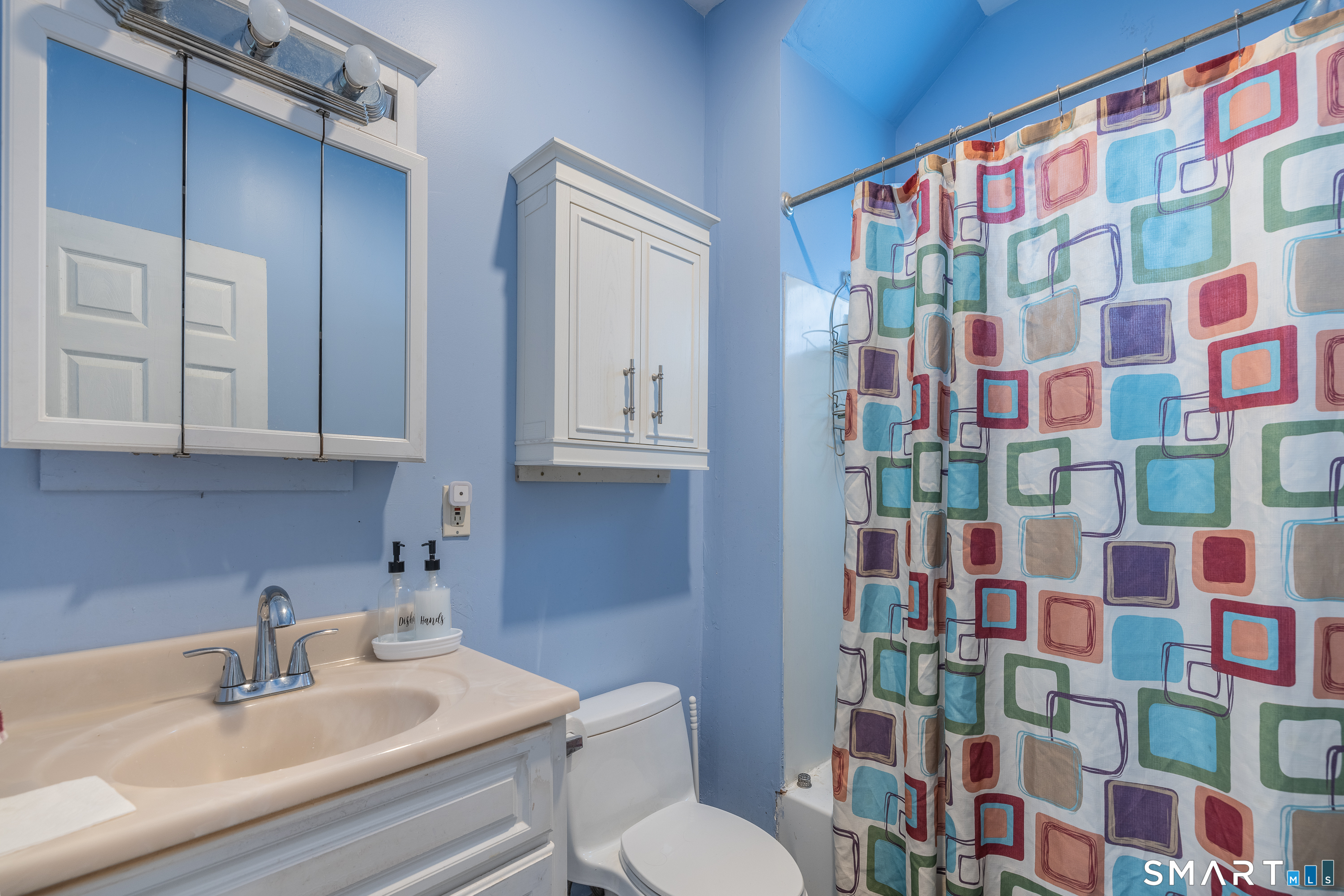 639 Laurel Avenue Bridgeport CT 06605