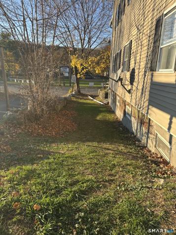27 N Main Street Thomaston CT 06787