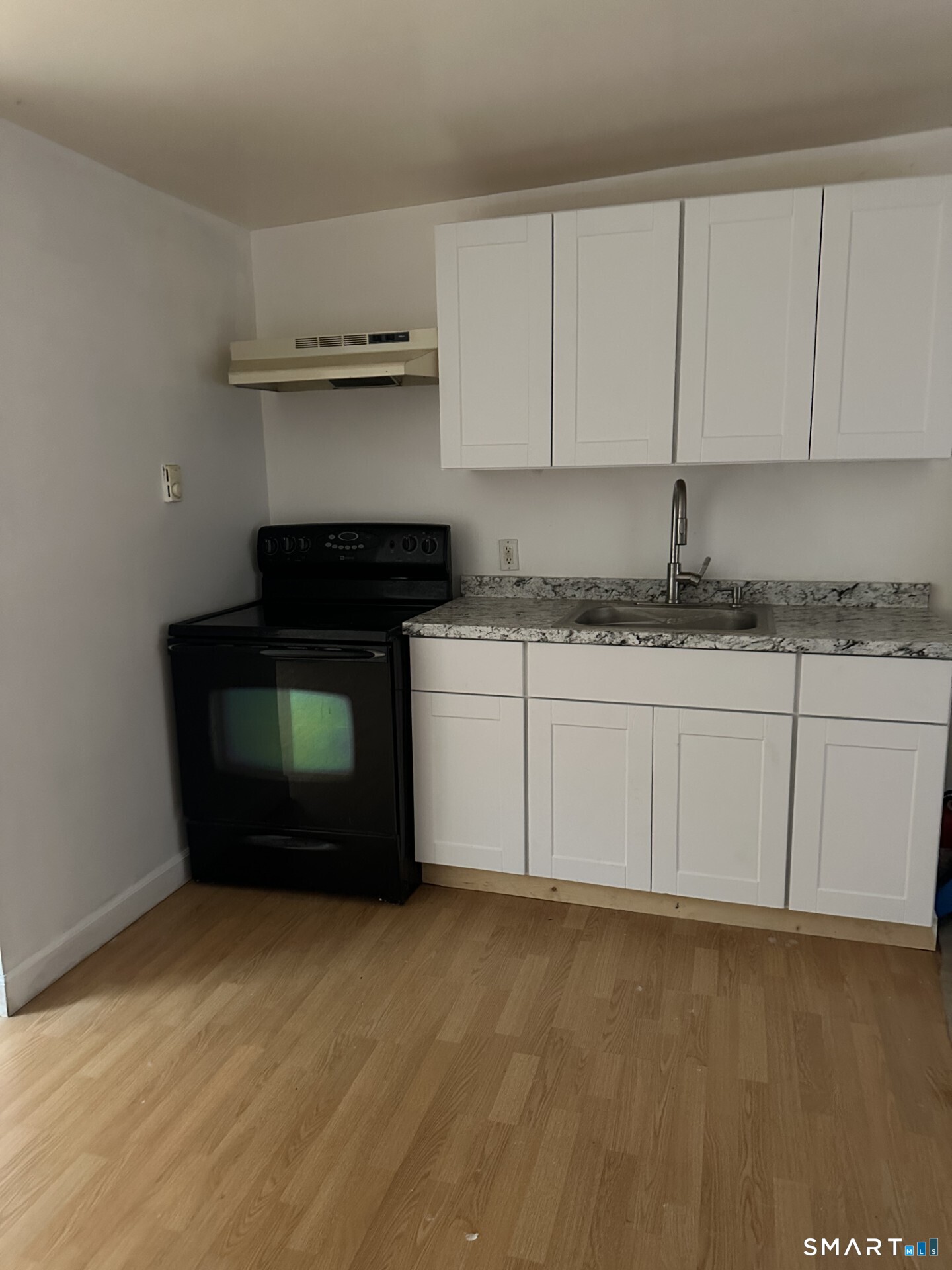 27 N Main Street Thomaston CT 06787