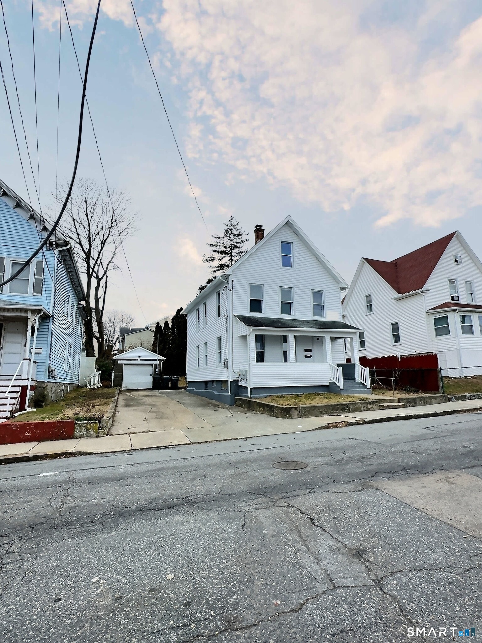 42 Spring Street New London CT 06320