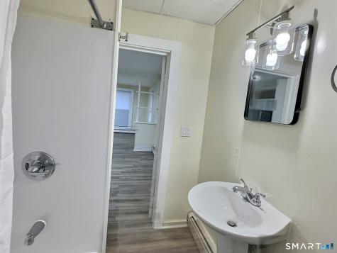 42 Spring Street New London CT 06320