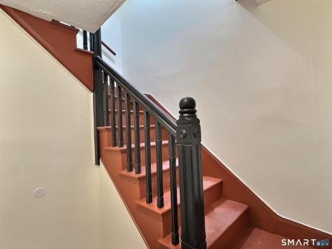 42 Spring Street New London CT 06320