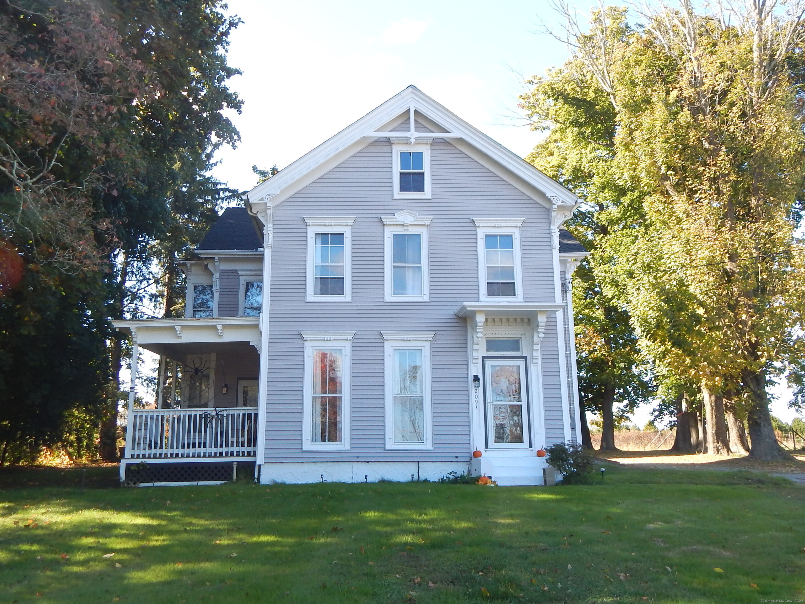 209 West Town Street Lebanon CT 06249