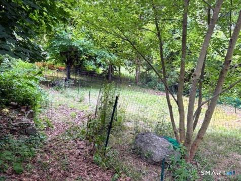 17+21 Winter Avenue Deep River CT 06417