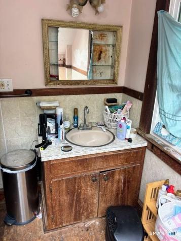 17+21 Winter Avenue Deep River CT 06417