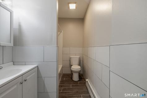 121 Hillview Avenue Waterbury CT 06704