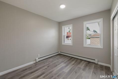 121 Hillview Avenue Waterbury CT 06704