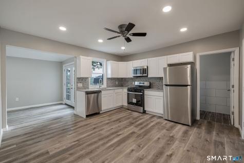 121 Hillview Avenue Waterbury CT 06704