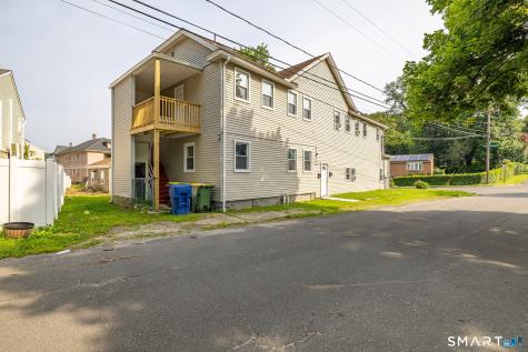 121 Hillview Avenue Waterbury CT 06704
