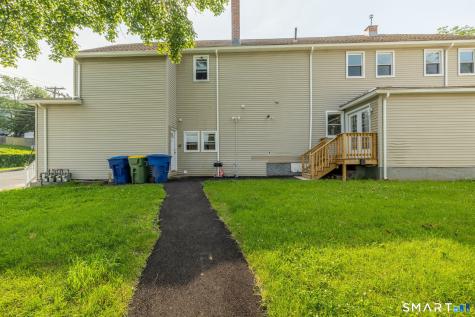121 Hillview Avenue Waterbury CT 06704