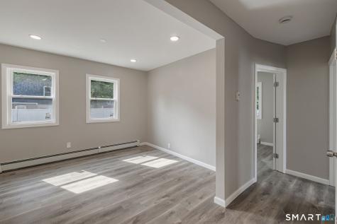 121 Hillview Avenue Waterbury CT 06704