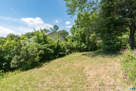 20 Maple Street Middletown CT 06457